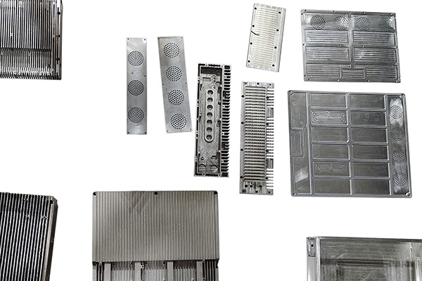散热器CNC加工-同城免费送货